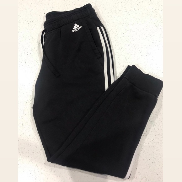 adidas Pants - black adidas sweats!!! 🖤
